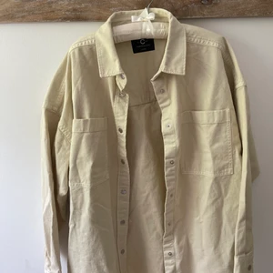 White cubus jacket  - White cubus button up jacket 