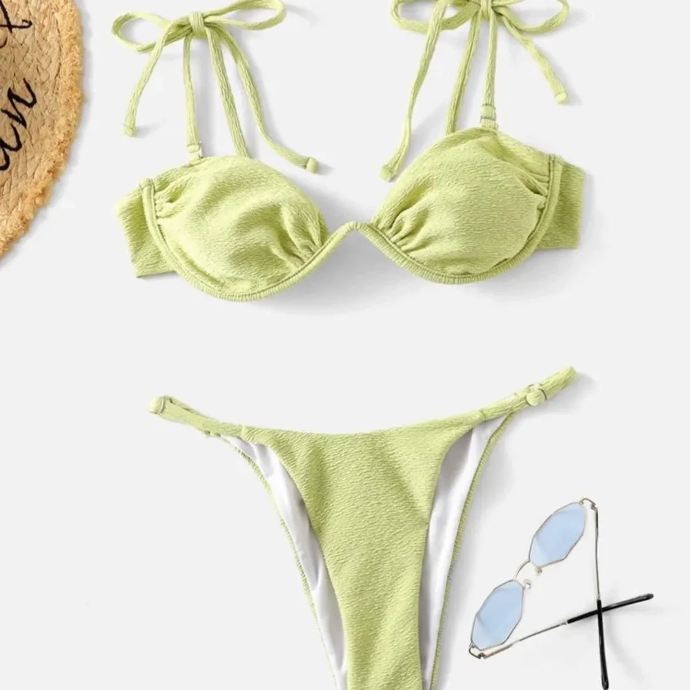 Jätte fin oanvänd bikini !! . Övrigt.