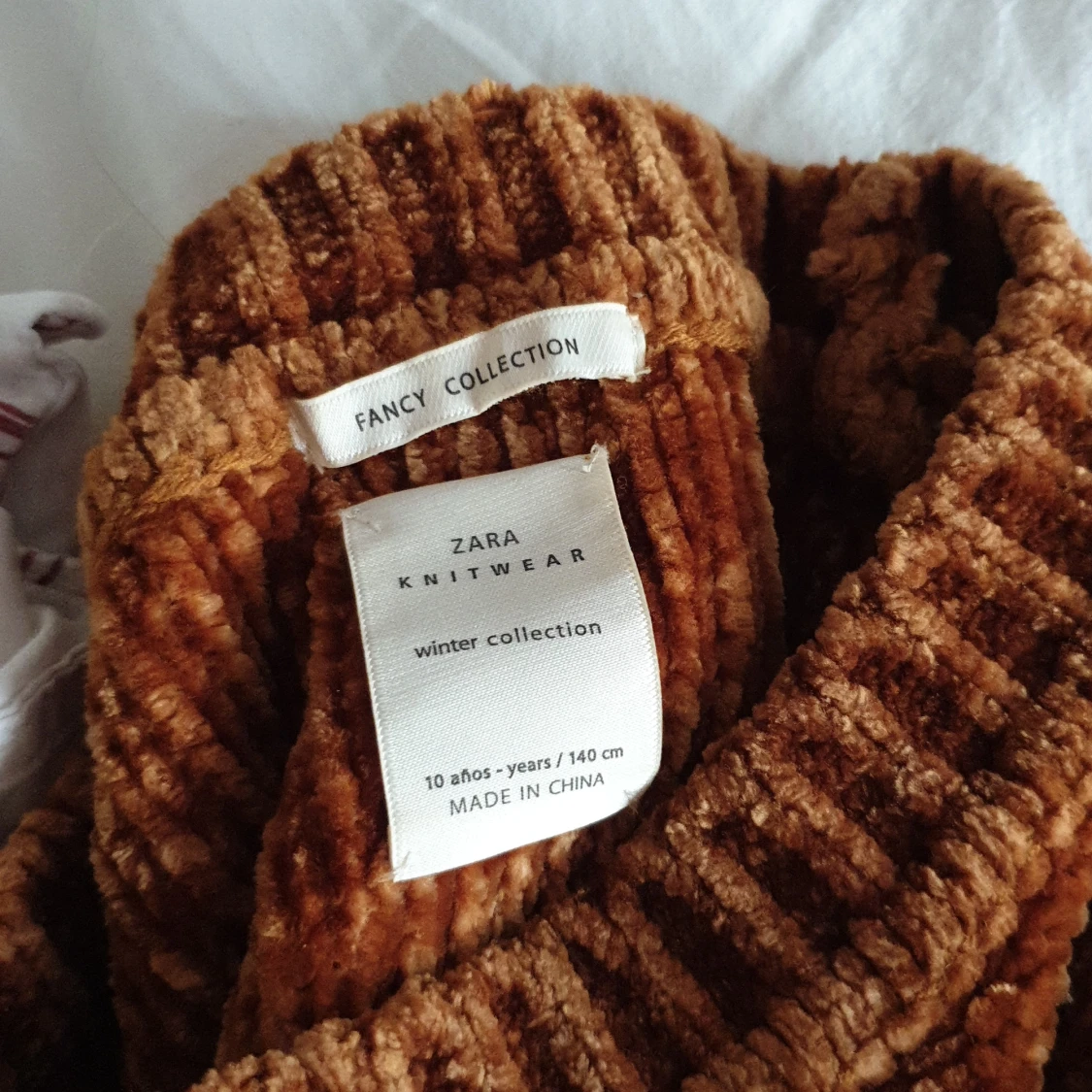 Mys tröja i strl 140 men stor i strl - 91