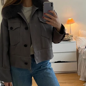 Meotine jacka - Säljer denna eller så kan jag byta till en arket eller Massimo dutti jacka