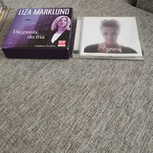 CD. Skivor med Liza Marklund box 100 Agnes 20 båda 120
