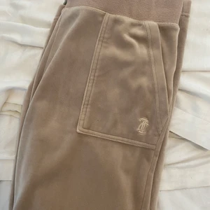 Juicy Couture - Skada på benet där av priset.