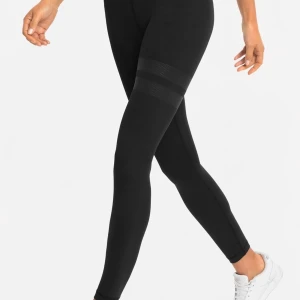 Stronger tights  - Stronger tights i storlek S! Säljer för kommer ej till användning! Hör av er för bud eller intresserade 🥰🥰