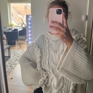 Hm - Stickad tröja från hm! Oversized  Knappt använd