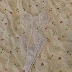 Spetsbody helt ny - Helt ny i S