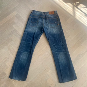 Element jeans - Coola element jeans köpta på second hand. Säljer pga för lite användning. storlek 30, men de är avklippta längst ner. skriv privat för mer info 💘 100kr+frakt (66kr)