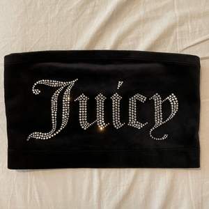 Juicy Couture topp i storlek XS.  Använd 1 gång, nästan som ny! :)  Kan hämtas i Uppsala eller skickas.