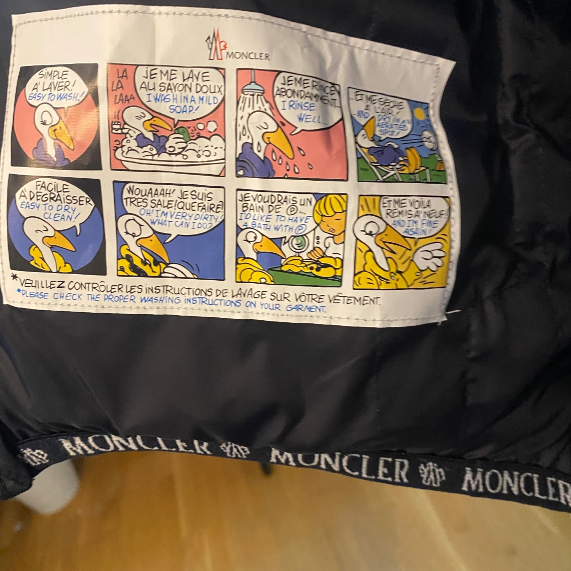 Moncler väst - 90