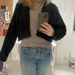 Kofta zara - Perfekta lite kortare stickade koftan till hösten från zara!! 