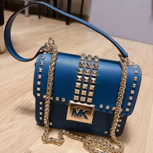 Snygga Väska - Äkta MK Väska ”Sonia” Oanvänd