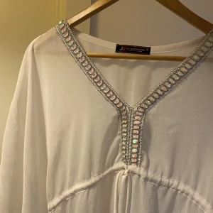 Blus - Fladdrig blus