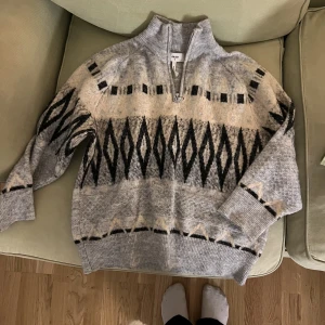 Mysig stickad tröja - Från object 