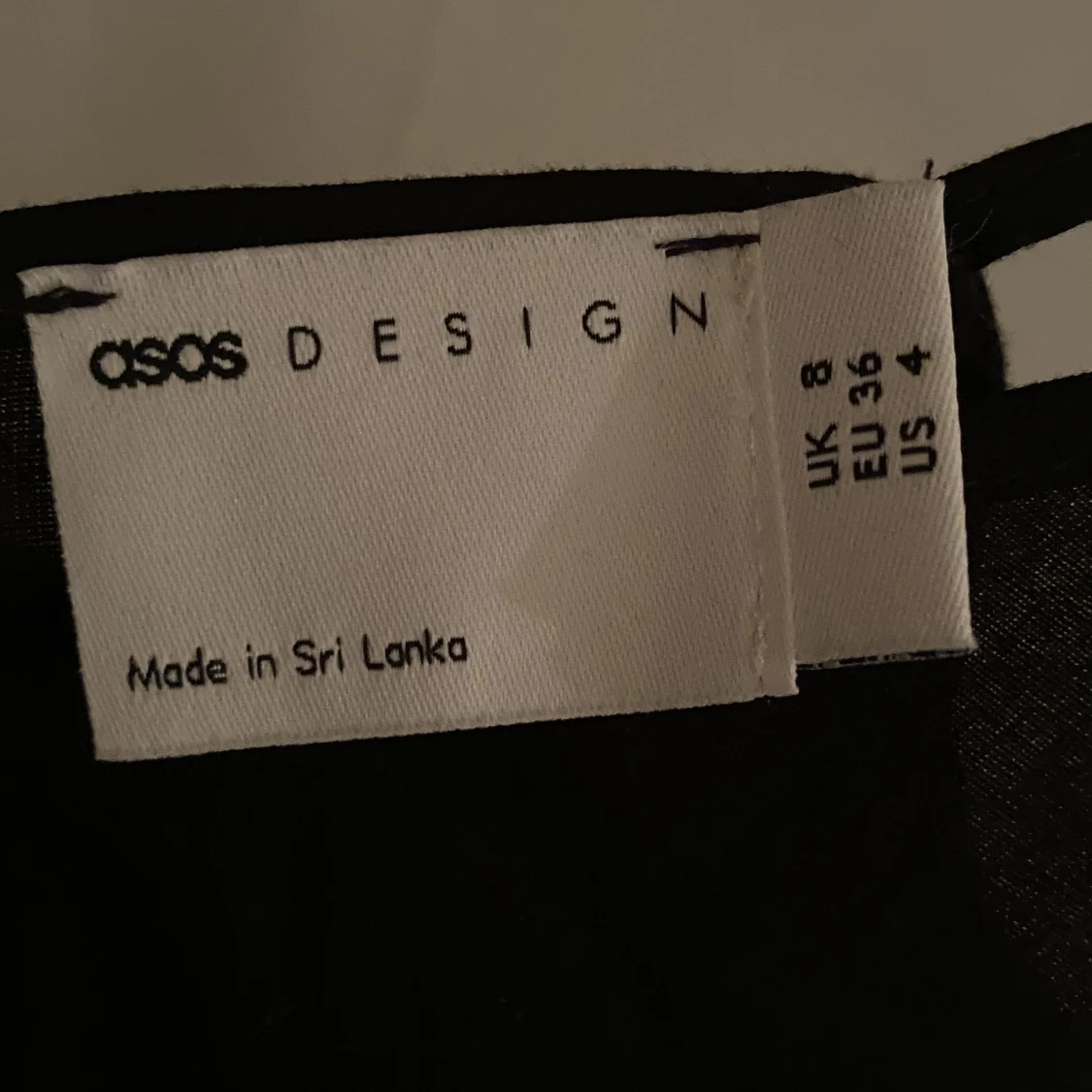 Svart byxdress  - 90