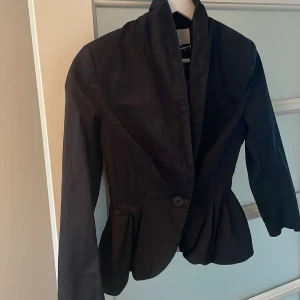 Kavaj - En kavaj från Hm.