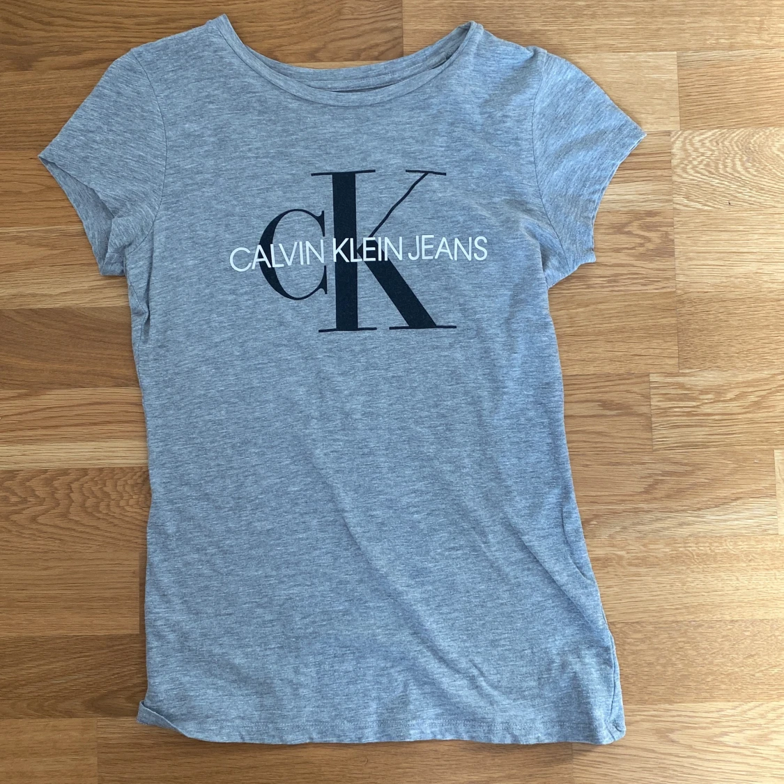 Calvin Klein t-shirt - 90