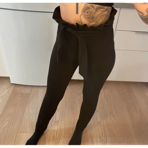 Shein - Svarta byxor, strl XS - Svarta byxor från shein i storlek XS. Endast provade.