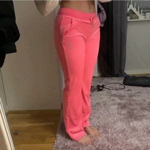 Juicy byxor  - LÅNADE BILDER, strl xs använda fåtal gånger jätte bra skick 