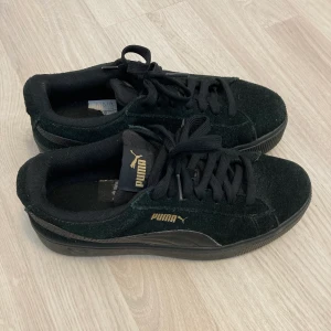 Svarta pumaskor - Så sköna skor från Puma i strl 38🖤