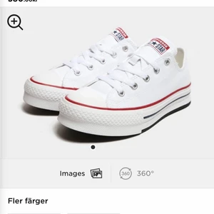 Vita converse storlek 38 - Super fina helt nya vita converse från JD sports. Köpta för 580 kr. Säljer för jag beställde även ett par andra som jag istället ville behålla. Kostar 170 kr att skicka tillbaka och därför jag säljer dem här istället 💞Säljer för 450 kr och gratis frakt!! 