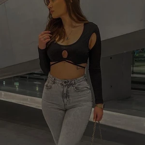 Skuren topp srl S/XS  - Skitnice festtopp som endast användts 2 gånger 