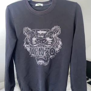 Kenzo - Kenzo tröja i toppskick. Använd några gånger 