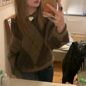 Stickad tröja Carin wester - Fett snygg stickad tröja från Carin wester i bland annat alpacka🫶så skön men använder tyvärr inte och i mkt bra skick:)