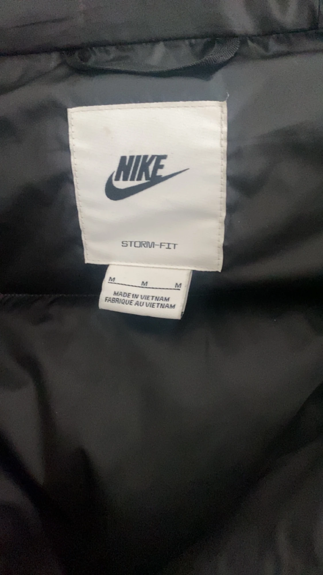 Nike storm fit jacka - 90