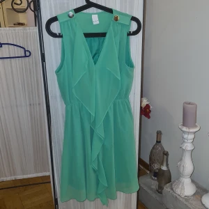 Klänning  - Fint skick 