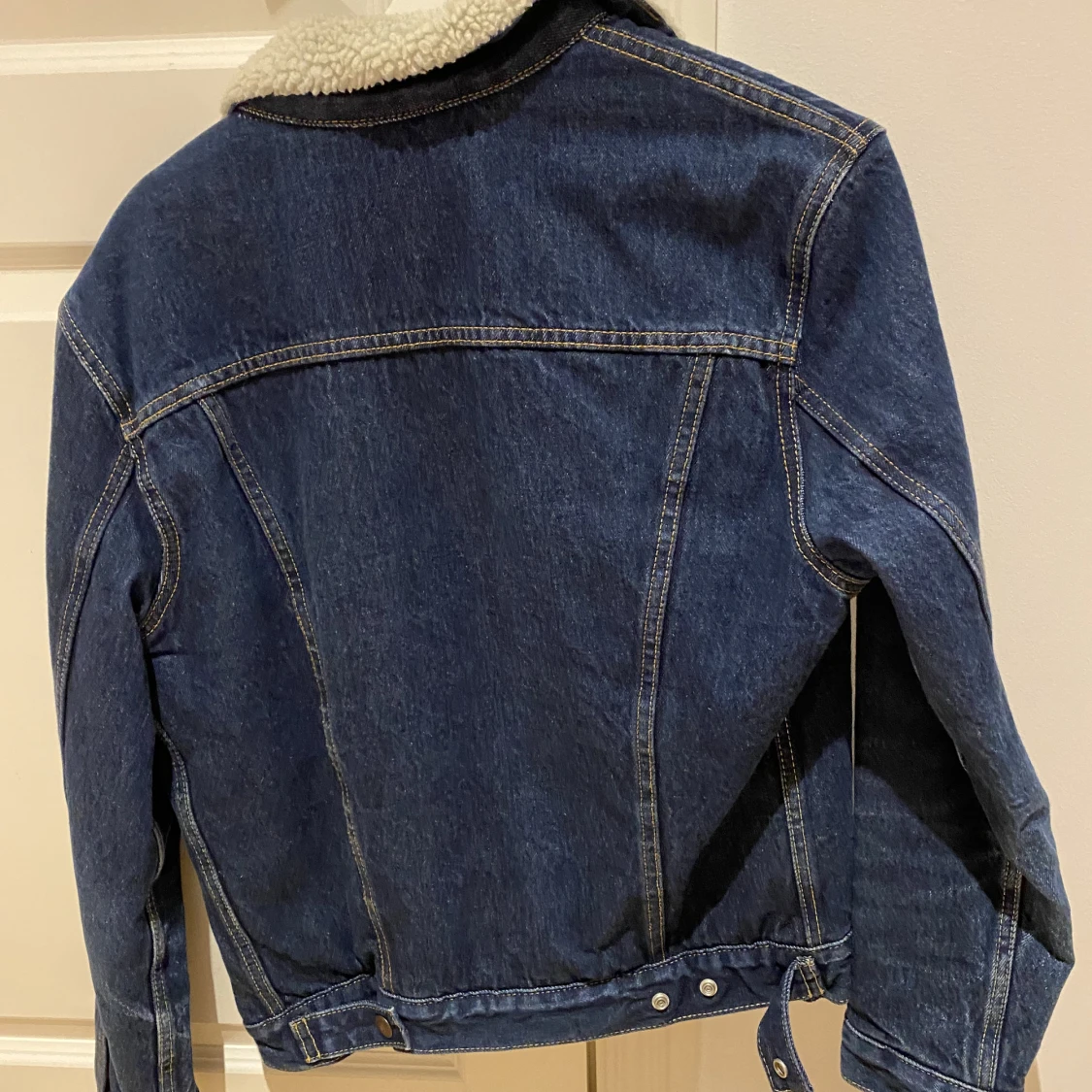 Levi jeans jacka  - 90