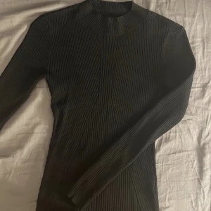 Långärmad  - Långärmad topp