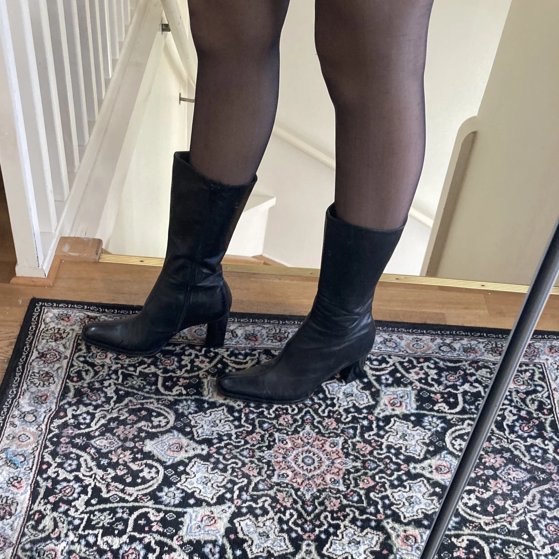 Läderstövlar med klack - 90