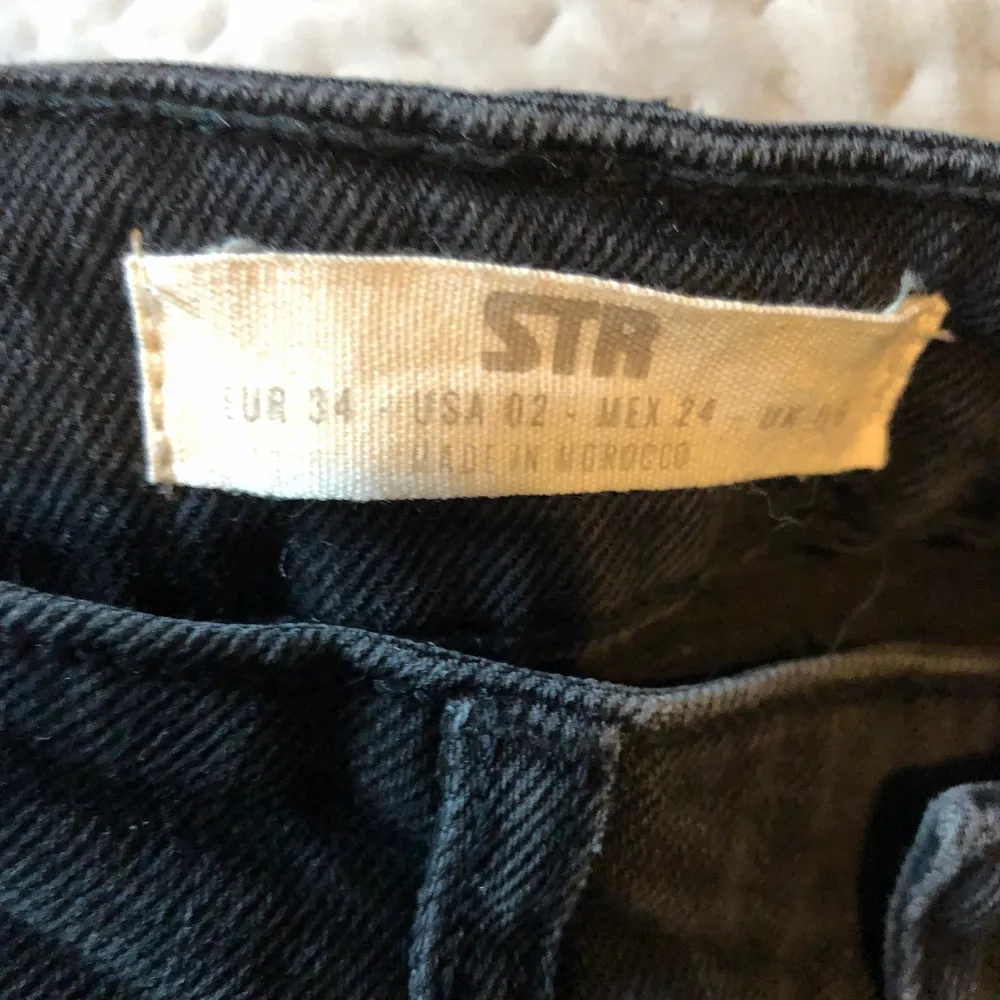 Smala jeans från Zara. Jeans & Byxor.