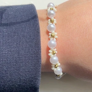 Pärlarmband  - Superfint armband!🤍✨ 59kr😍