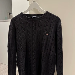 Stickad gant tröja - Stickad gant tröja i gott skick. Size M