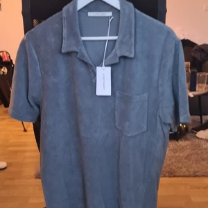 A days match terry skjorta  - Helt ny och oanvänd.