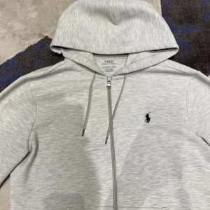 Ralph lauren kofta  - Knappt använd i bra skick 