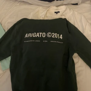 Arigato - Jätte fin hoodie i storlek S.  Nypris 1600kr
