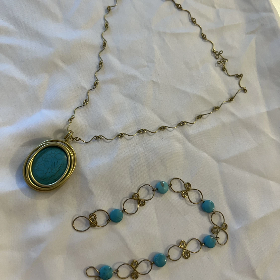 Halsband och armvand