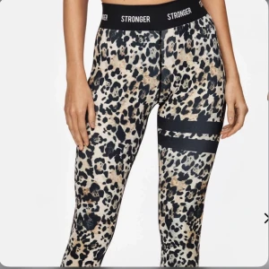 Stronger tights  - Säljer mina supefina stronger tights som är helt oanvända 💕