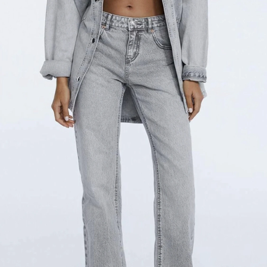 straight low waist jesns