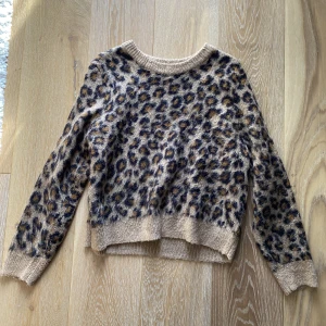 Stickad tröja - Från H&M