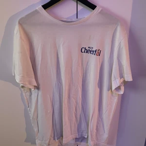 T-Shirt från Zalando - Loose fit och passar alla