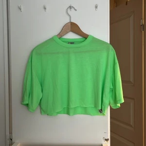 Crop Top - Crop Top från Asos. Aldrig använd