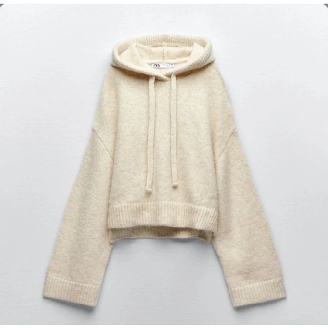Zara hoddie