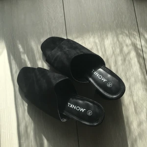 Skor - Sommarskor från monki, oanvända! Storlek 38💓 TRYCK INTE PÅ KÖP NU