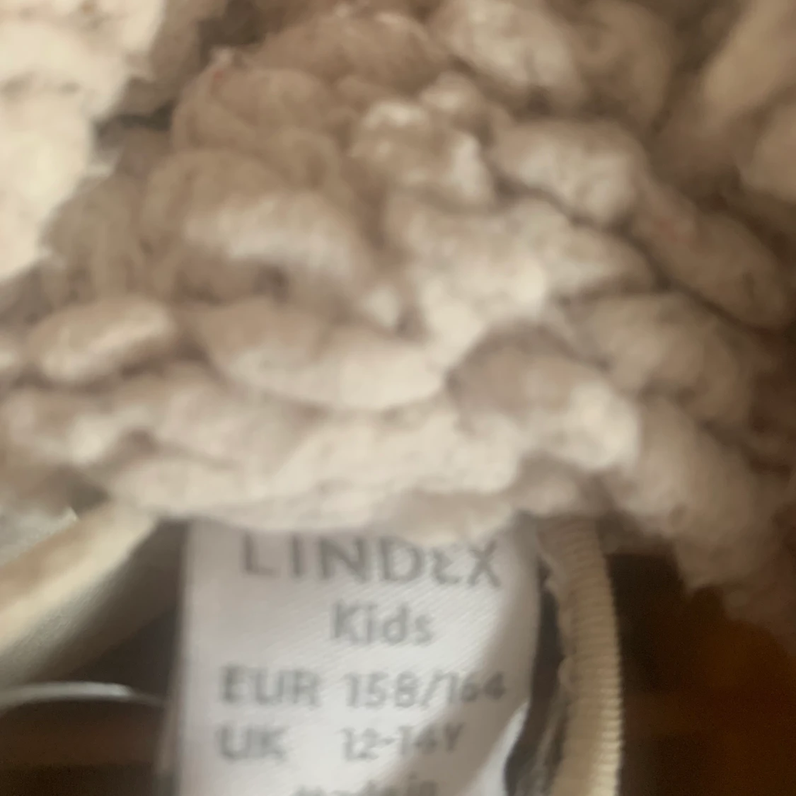 Teddy-jacka från Lindex. - 91