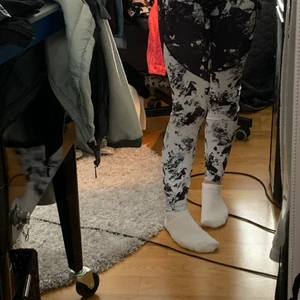 Träningsbyxor  - Säljer dessa eftersom ja köpt nya