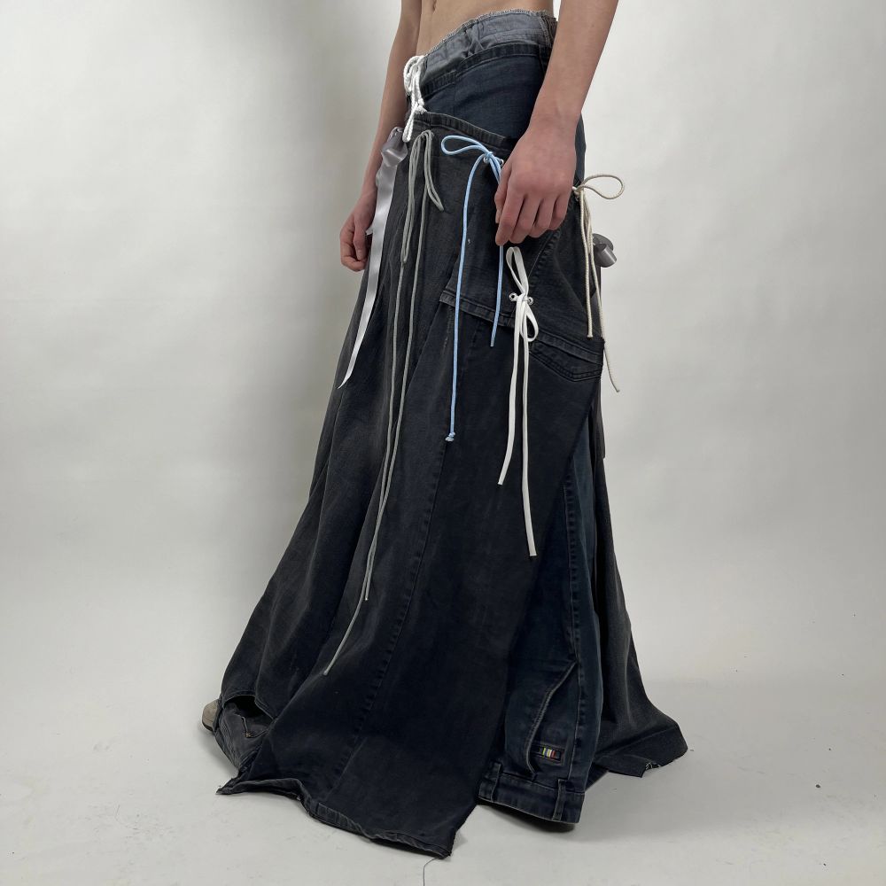 Upcycled denim skirt.. Kjolar.