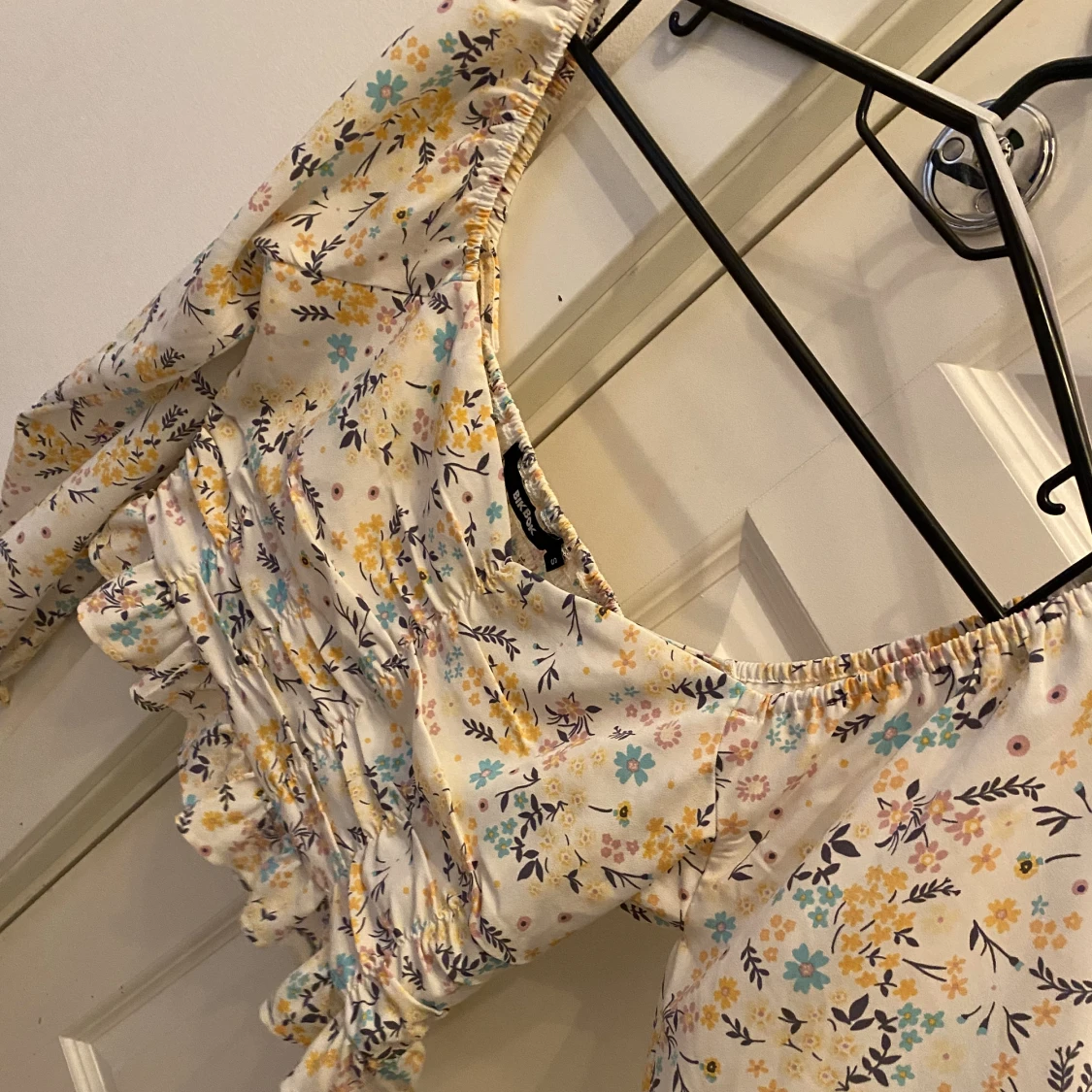 Topp / blus - Bikbok 