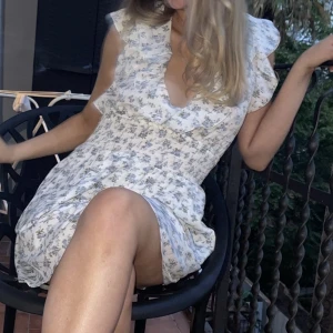 Sommarklänning från asos - Fin sommarklänning från asos, strl 34